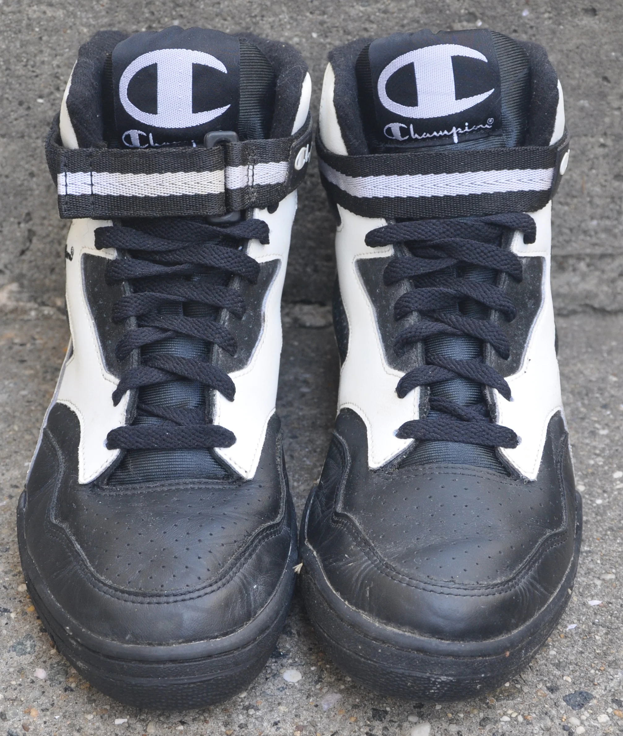 Vintage Champion High Top Black / White (Size 10.5) — RootsBK